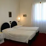 Grand Milano Hotell