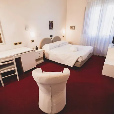 Grand Milano 4*