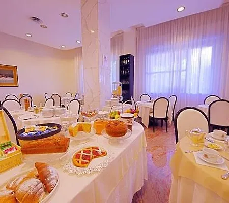 Grand Milano Hotel